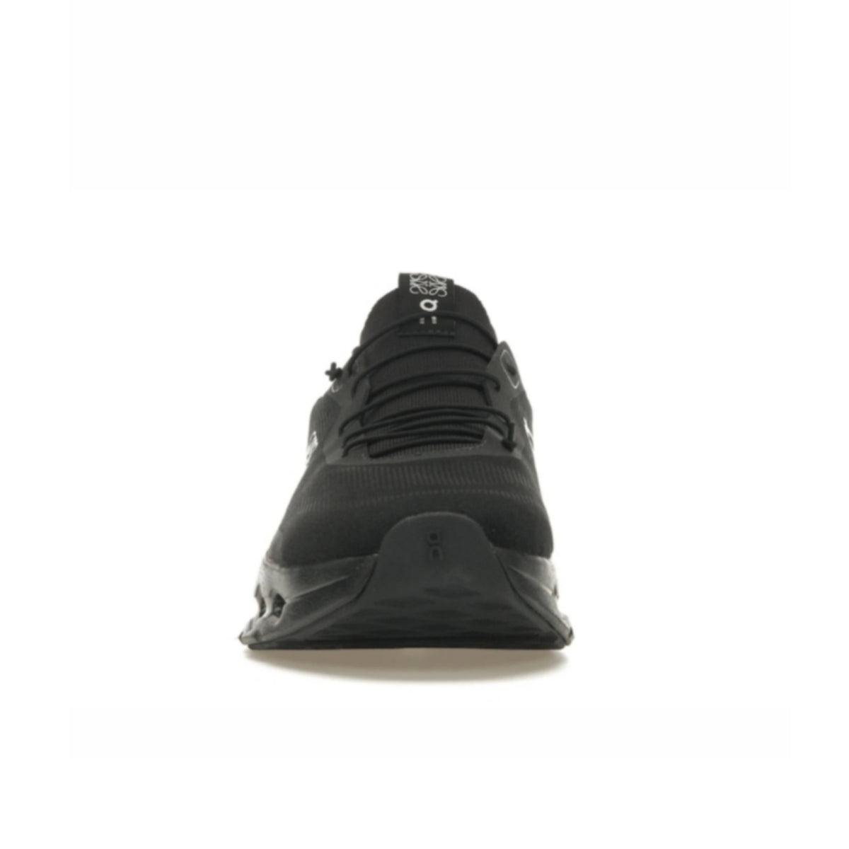 on running cloudtilt loewe All black