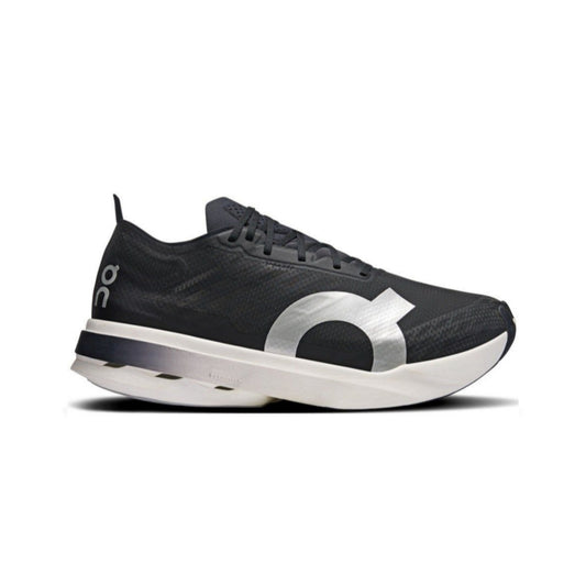 On Running Cloudboom Max Black