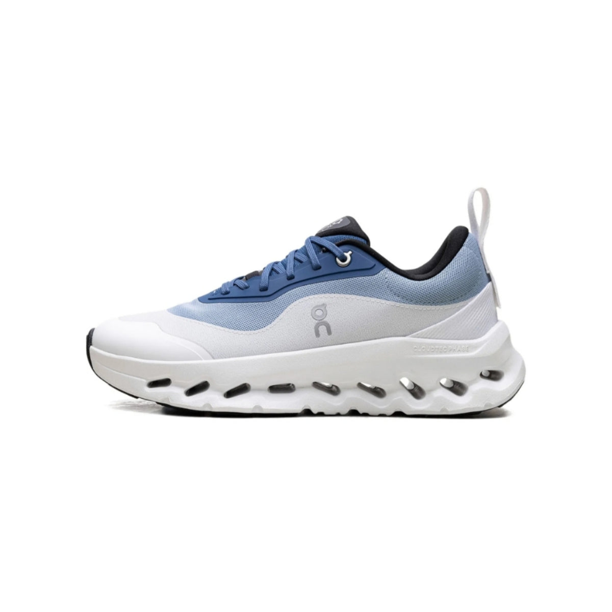 ON RUNNING CLOUDTILT 2
LOEWE BLUE WHITE