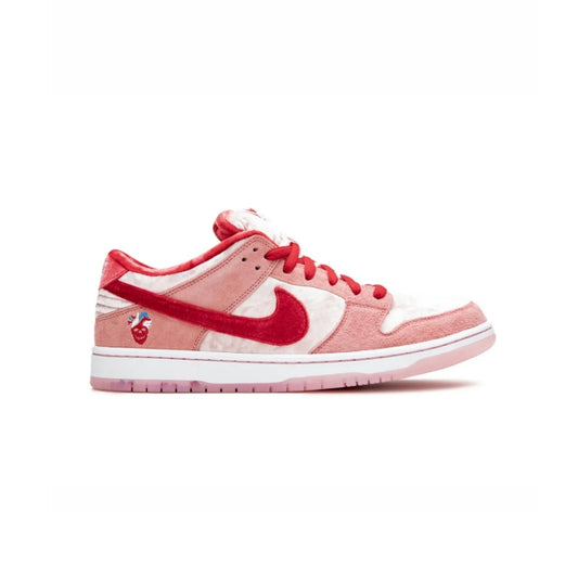 Nike dunk low pro trangelove
