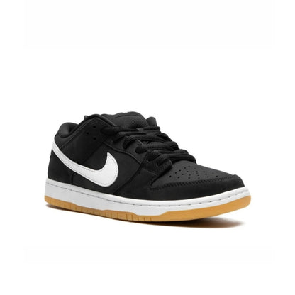 Nike dunk low pro black gum