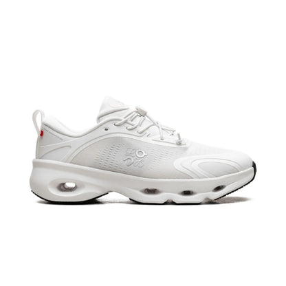 On cloud running Solo X loewe  shoes in white