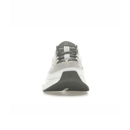 on running cloud runner 2 frost white