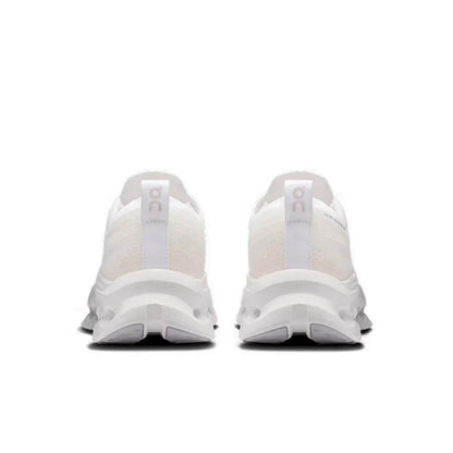 On cloud x Zendaya Cloudtilt Moon White running shoes