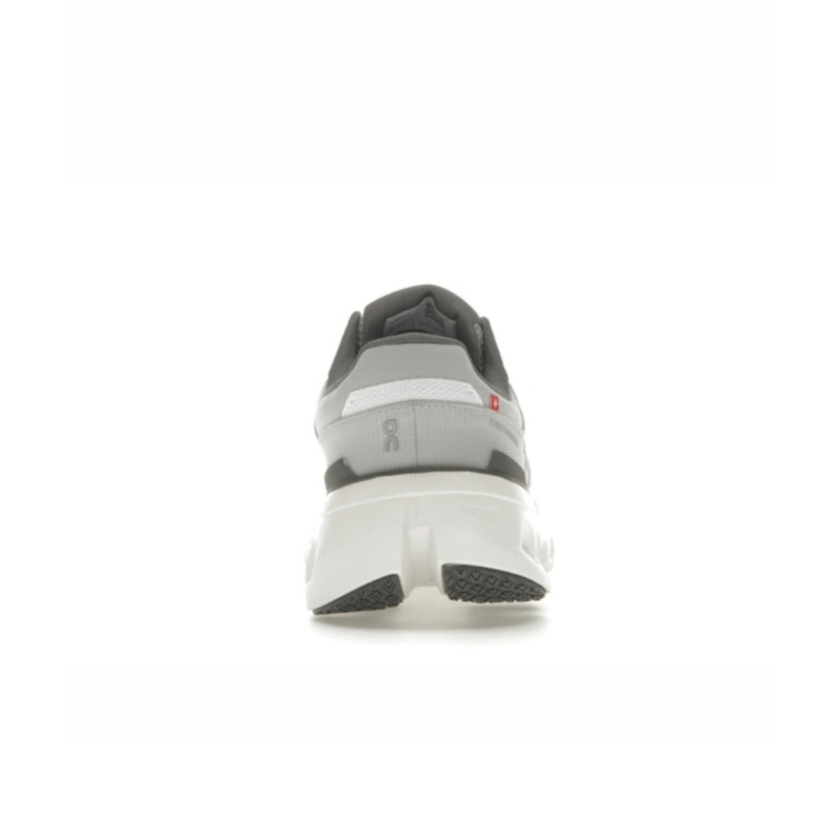 on running cloud runner 2 frost white