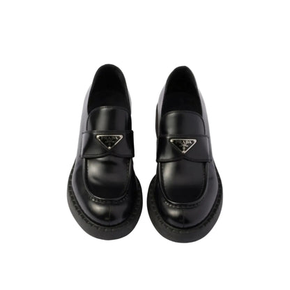 Prada logo_plaque loafers