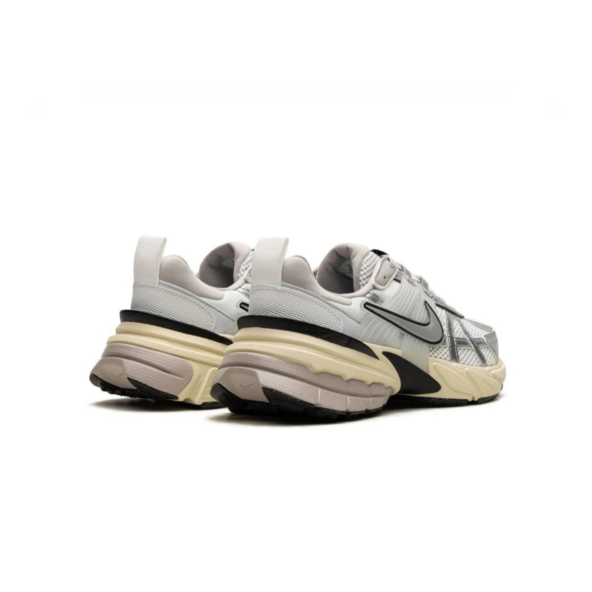 Nike v2k run puor platinum metallic silver