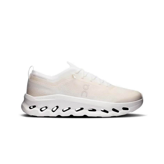 On cloud x Zendaya Cloudtilt Moon White running shoes